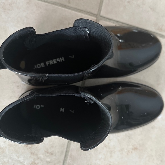 Joe fresh women’s rain boots - Picture 8 of 8